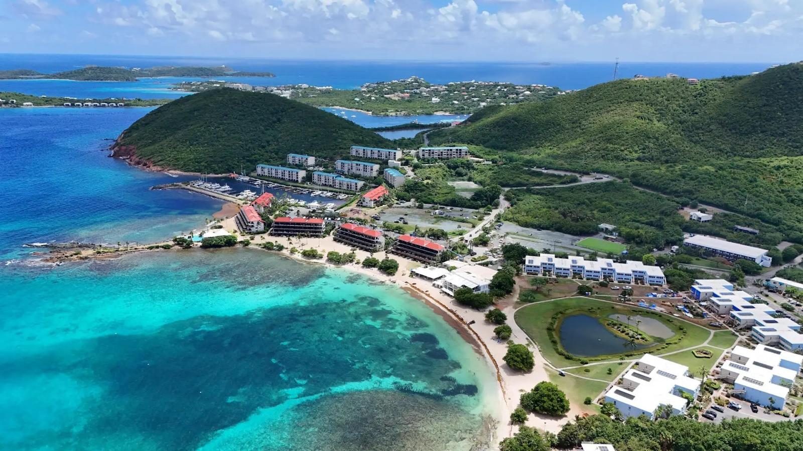 Sapphire Beach, St. Thomas — Overview